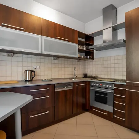 דירה Mokotow - Balcony, Parking - By Rentujemy ורשה